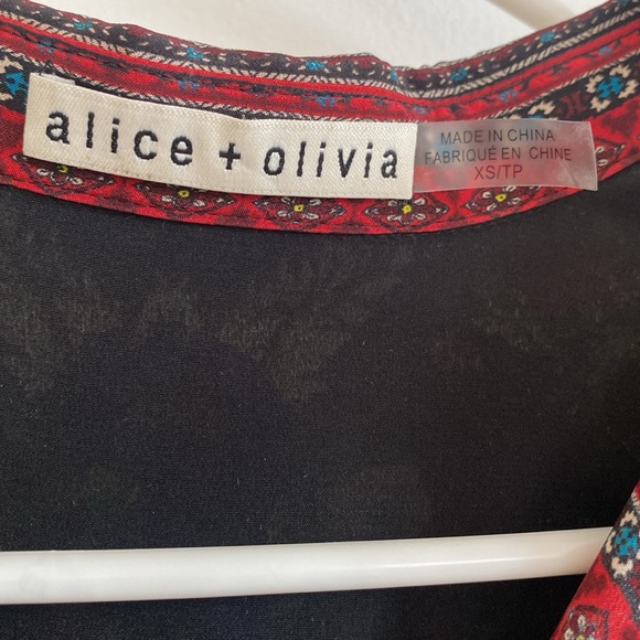 Alice + Olivia WILLA BLOUSON SLEEVE TOP - Picture 7 of 7
